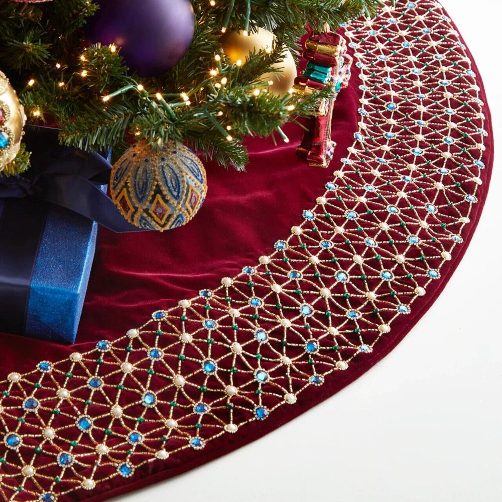 Kim Seybert Jewel Lattice Christmas Tree Skirt